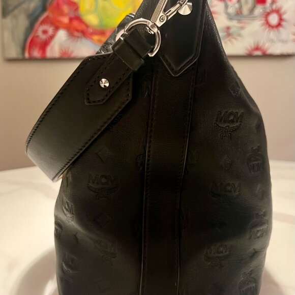 Authentic MCM Essential Monogram Leather Drawstring Bucket Bag + COA - Picture 12 of 16